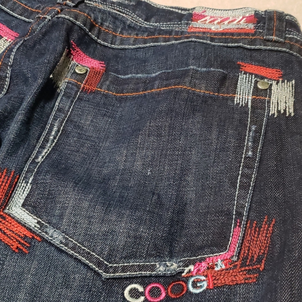 Coogi - Picture 11 of 11